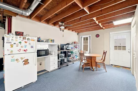 Kitchen - 2020 Lakeview, Alanson, MI 49706 photo 8 of 8