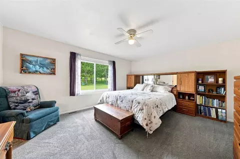 Bedroom - 2020 Lakeview, Alanson, MI 49706 photo 1 of 9