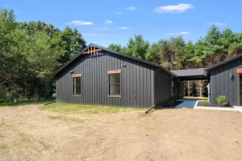 Exterior - 57160 Highfield, Three Rivers, MI 49093 photo 4 of 7