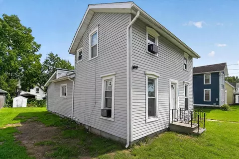 Exterior - 813 Backus, Jackson, MI 49202 photo 3 of 10