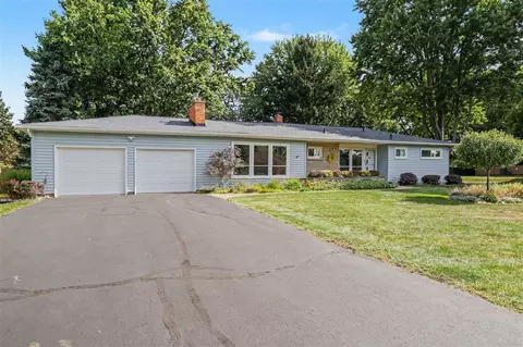 336 Lakeshore, Battle Creek, MI 49015