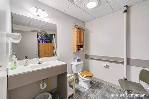 Bath - 19-21 E Main, Grant, MI 49327 photo 1 of 2