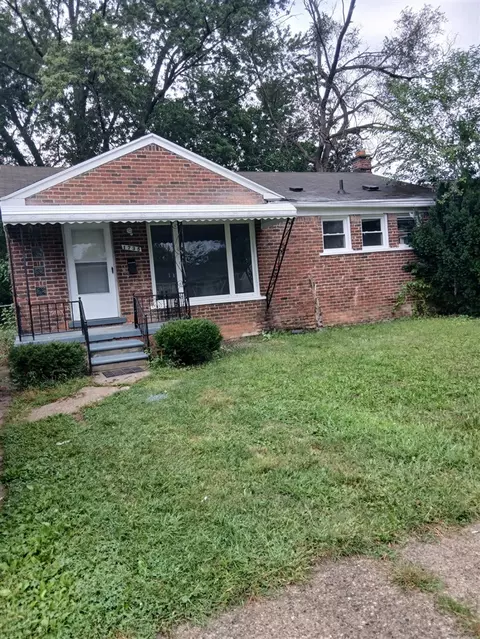 1735 Meadow, Inkster, MI 48141