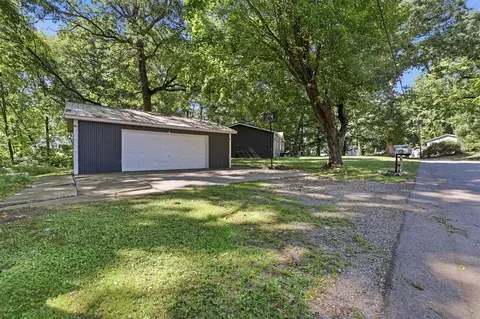 Exterior - 7460 Pine Rdg, Belding, MI 48809 photo 3 of 10