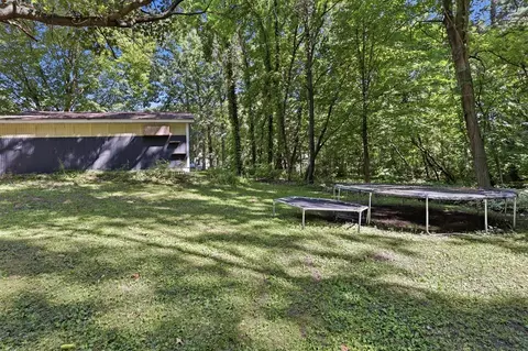Exterior - 7460 Pine Rdg, Belding, MI 48809 photo 9 of 10