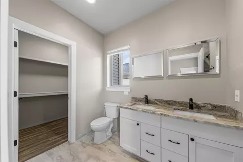 Bath - 23110 Merlene, Macomb, MI 48042 photo 3 of 4