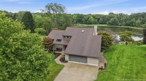 10767 E Meadowbrook, Berrien Springs, MI 49103