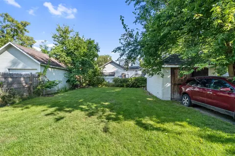1502 Chapin, Jackson, MI 49203 photo 6