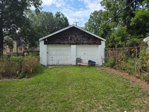 333 E Cross, Ypsilanti, MI 48198