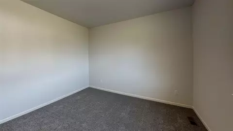 Bedroom - 11730 Hillside, Dexter, MI 48130 photo 6 of 16