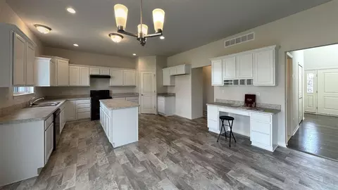 Kitchen - 11730 Hillside, Dexter, MI 48130 photo 1 of 4