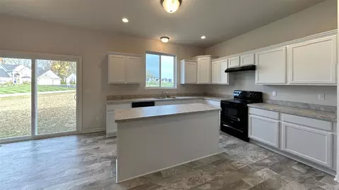 Kitchen - 11730 Hillside, Dexter, MI 48130 photo 2 of 4