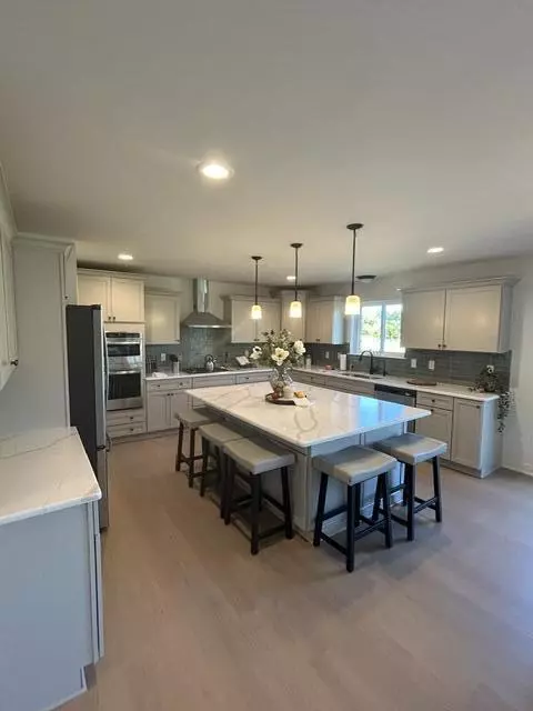 Kitchen - 11730 Hillside, Dexter, MI 48130 photo 2 of 4