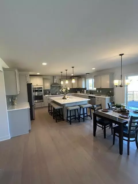 Kitchen - 11730 Hillside, Dexter, MI 48130 photo 1 of 4