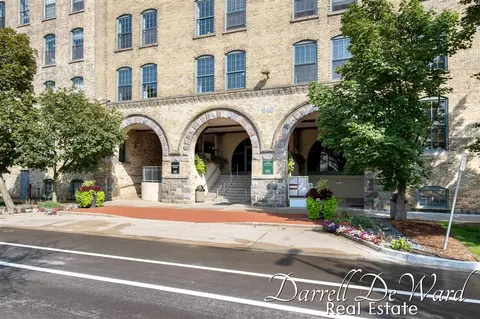 940 Monroe #221, Grand Rapids, MI 49503
