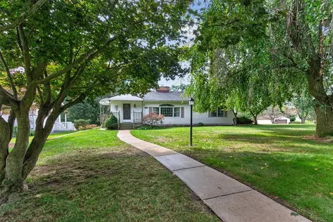 Exterior - 1521 Jericho, Jackson, MI 49203 photo 4 of 14