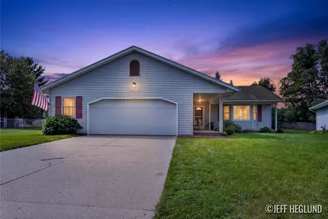 2416 Dewberry, Grand Rapids, MI 49505