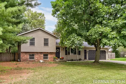 4143 Dennis, Hudsonville, MI 49426