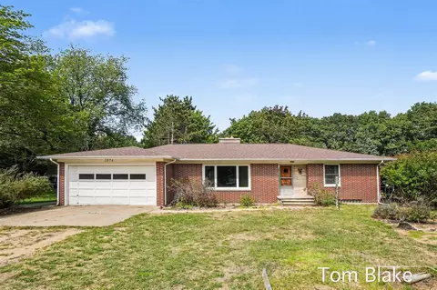 1074 Hendrick, Norton Shores, MI 49441