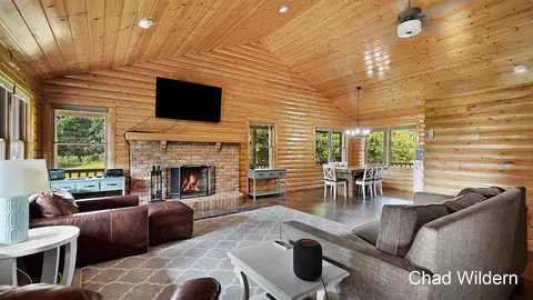 Living - 7200 Knapp, Ada, MI 49301 photo 4 of 4