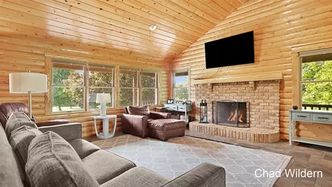 Living - 7200 Knapp, Ada, MI 49301 photo 1 of 4