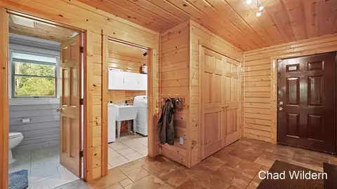 Entry Way - 7200 Knapp, Ada, MI 49301 photo 1 of 1