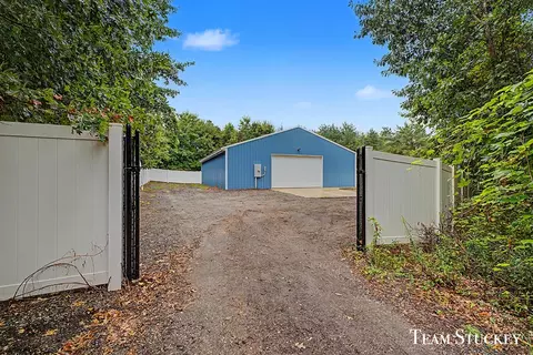 5732 Tracy, Update, MI 48834 photo 2