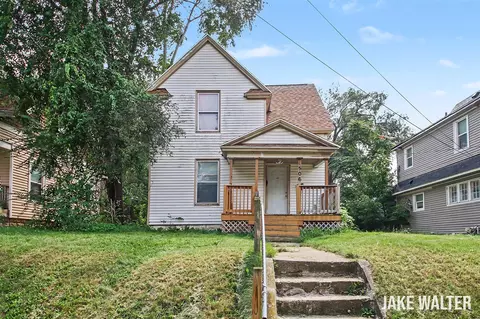 506 Dickinson, Grand Rapids, MI 49507