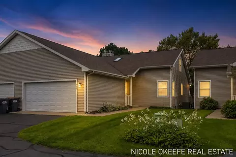 432 River Is, South Haven, MI 49090