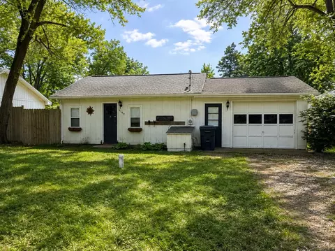 4149 Riverside, Benton Harbor, MI 49022