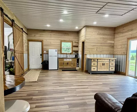 Kitchen - 5455 E 112th, Grant, MI 49327 photo 6 of 6