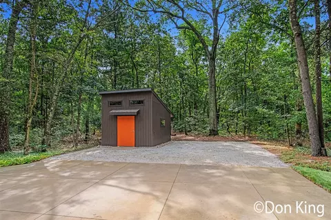 Exterior - 9020 Bailey, Ada, MI 49301 photo 3 of 17