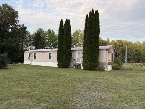 16380 Ritchie, Sand Lake, MI 49343