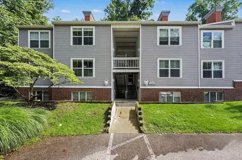 3360 Pine Mdw, Kentwood, MI 49512