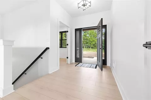 Entry Way - 7997 Bergin, Howell, MI 48843 photo 1 of 3