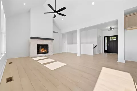 Living - 7997 Bergin, Howell, MI 48843 photo 2 of 4