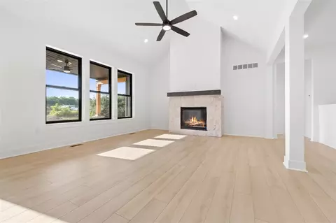 Living - 7997 Bergin, Howell, MI 48843 photo 3 of 4