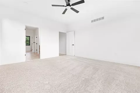 Bedroom - 7997 Bergin, Howell, MI 48843 photo 3 of 7