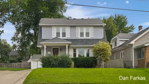 1652 Margaret, Grand Rapids, MI 49507