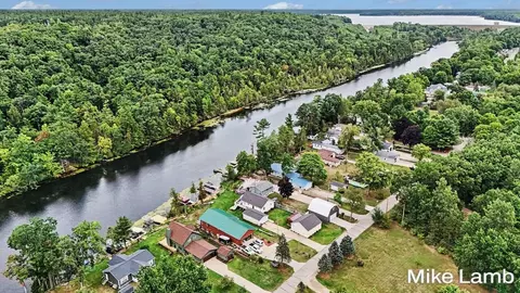 View/Area - 6159 E Dave, Newaygo, MI 49337 photo 2 of 7