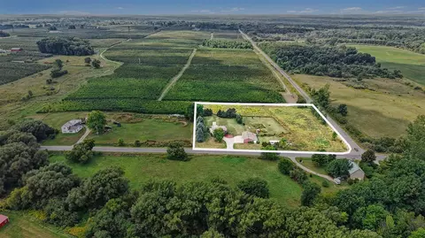View/Area - 10457 S Gordon, Grant, MI 49327 photo 7 of 7