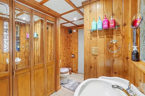 Bath - 10457 S Gordon, Grant, MI 49327 photo 3 of 5