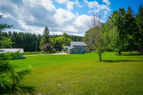 Exterior - 5260 N Hockaday, Gladwin, MI 48624 photo 8 of 15
