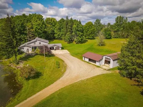 Exterior - 5260 N Hockaday, Gladwin, MI 48624 photo 1 of 15
