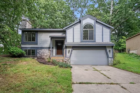 1312 Gladstone, Grand Rapids, MI 49506