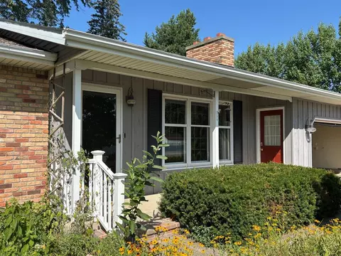 3884 S 2 Mile, Bay City, MI 48706