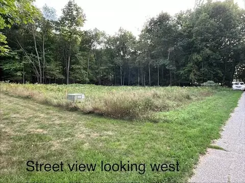 8975 Edgewater, Stanwood, MI 49346