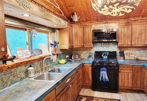 Kitchen - 9557 E Anthony, Branch, MI 49402 photo 2 of 6