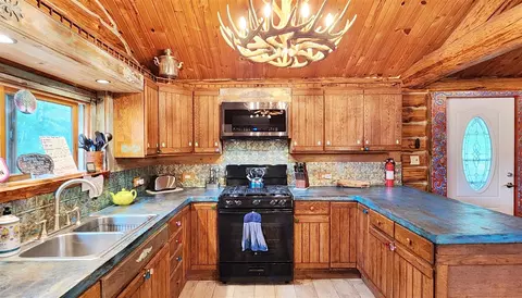 Kitchen - 9557 E Anthony, Branch, MI 49402 photo 1 of 6