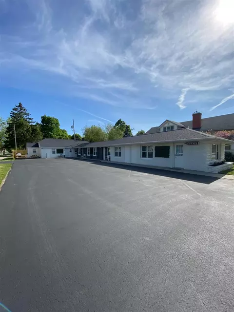 414 E Ludington, Ludington, MI 49431
